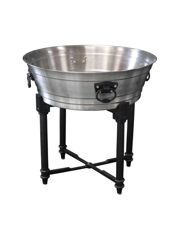 galvanized tub with stand.jpg